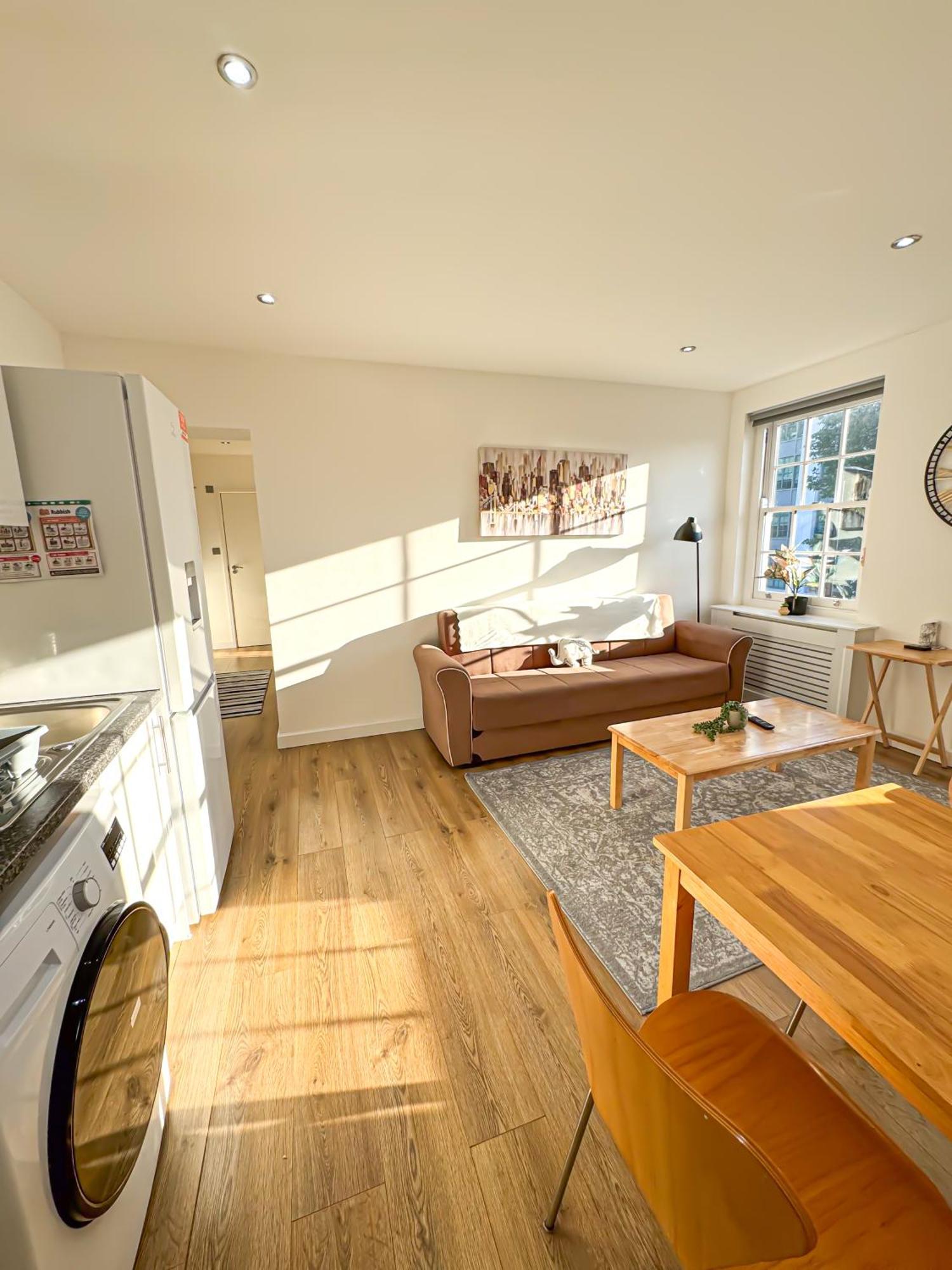 Luxury Flat For 6 - 5 Min Walk From Camden Market Hw4 London Eksteriør bilde