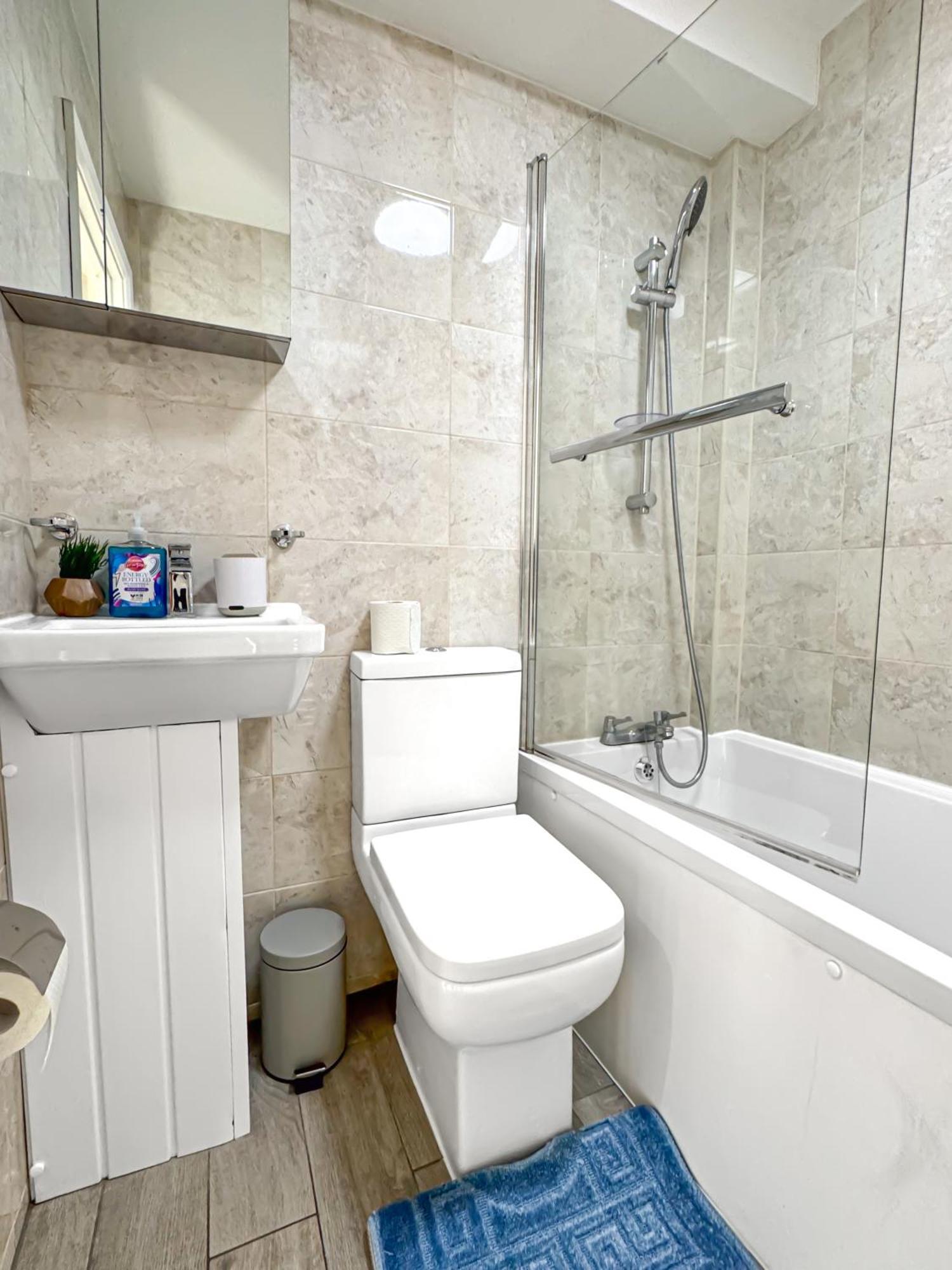 Luxury Flat For 6 - 5 Min Walk From Camden Market Hw4 London Eksteriør bilde